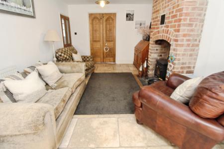 3 bedroom Semi-detached house for sale in Longmoor Lane, Breaston, Breaston, DE72
