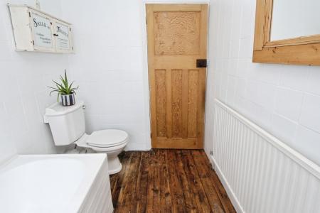 3 bedroom Semi-detached house for sale in Longmoor Lane, Breaston, Breaston, DE72