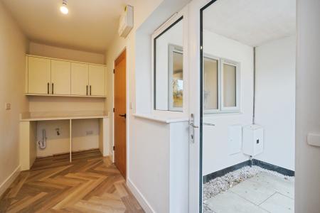 4 bedroom Detached house for sale in Monsom Lane, Repton, DE65