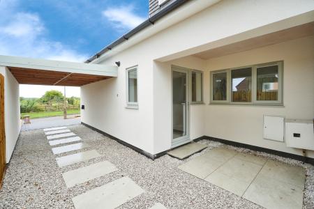 4 bedroom Detached house for sale in Monsom Lane, Repton, DE65