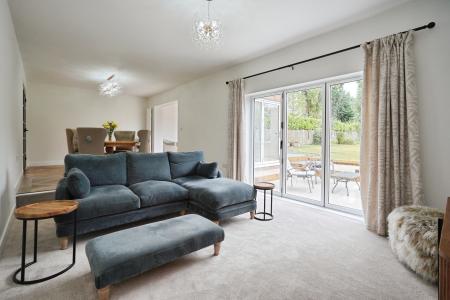 4 bedroom Detached house for sale in Monsom Lane, Repton, DE65