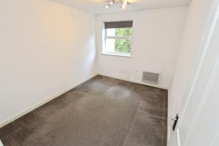2 bedroom Flat for sale in Peckerdale Gardens, Spondon, Derby, DE21