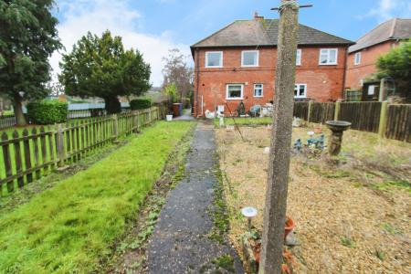 3 bedroom Semi-detached house for sale in Spencer Avenue, Nottingham, NG10