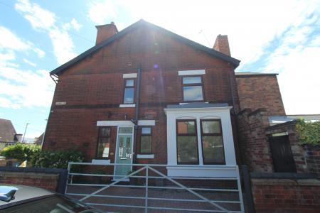 3 bedroom Semi-detached house for sale in Spinney Road, Long Eaton, Long Eaton, NG10