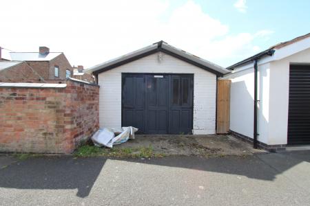 3 bedroom Semi-detached house for sale in Spinney Road, Long Eaton, Long Eaton, NG10