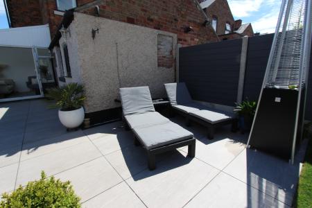 3 bedroom Semi-detached house for sale in Spinney Road, Long Eaton, Long Eaton, NG10