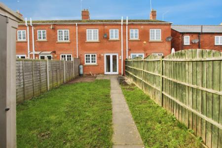 2 bedroom Town house for sale in Station Road, Castle Donington, Castle Donington, DE74
