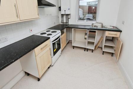 2 bedroom Flat for sale in Station Road, Sandiacre, Sandiacre, NG10
