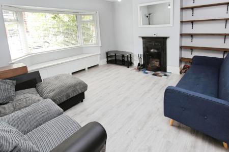 3 bedroom Semi-detached house for sale in Worrall Avenue, Long Eaton, Long Eaton, NG10