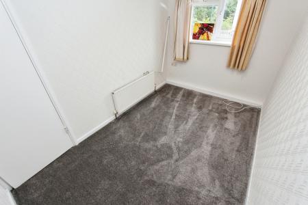 3 bedroom Terraced House to let in Barkla Close, Clifton, NG11