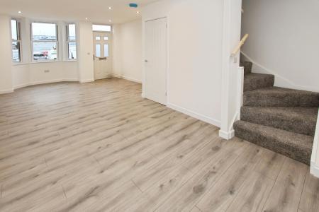 4 bedroom Terraced House to let in Nottingham Road, Stapleford, NG9