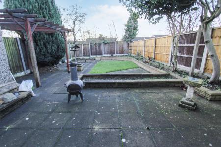 3 bedroom Semi-detached house for sale in Smithfield Avenue, Trowell, NG9