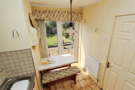 3 bedroom Semi-detached house for sale in Smithfield Avenue, Trowell, NG9