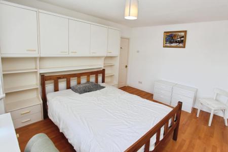 3 bedroom Semi-detached house for sale in Smithfield Avenue, Trowell, NG9