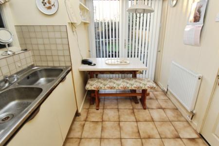 3 bedroom Semi-detached house for sale in Smithfield Avenue, Trowell, NG9