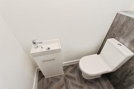 3 bedroom Semi-detached house to let in Tulip Street, Beeston, NG9