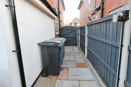 3 bedroom Semi-detached house for sale in Lynden Avenue, Long Eaton, Long Eaton, NG10