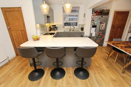 3 bedroom Semi-detached house for sale in Lynden Avenue, Long Eaton, Long Eaton, NG10