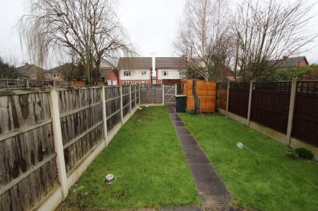 2 bedroom Semi-detached house to let in Carrfield Avenue, Toton, NG9