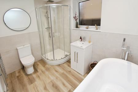 2 bedroom Detached bungalow for sale in Grove Street, Beeston, Beeston, NG9