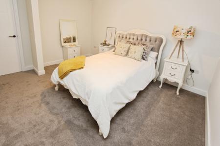 2 bedroom Detached bungalow for sale in Grove Street, Beeston, Beeston, NG9