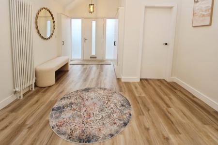 2 bedroom Detached bungalow for sale in Grove Street, Beeston, Beeston, NG9