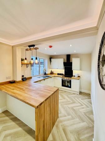 3 bedroom Semi-detached house for sale in Gregory Avenue, Breaston, DE72