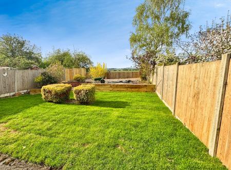 3 bedroom Semi-detached house for sale in Gregory Avenue, Breaston, DE72