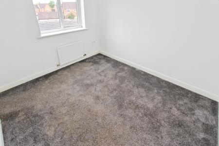 3 bedroom Town house to let in Moody Close, Chilwell, NG9