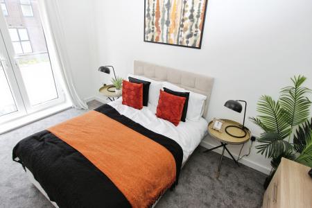 3 bedroom Semi-detached house to let in Tulip Street, Beeston, NG9