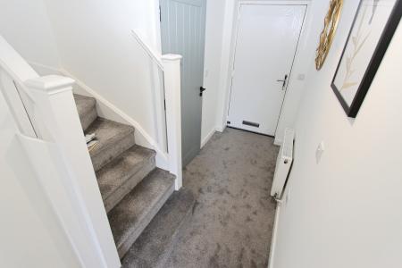 3 bedroom Semi-detached house to let in Tulip Street, Beeston, NG9