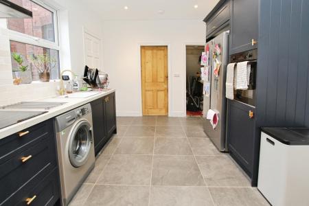 3 bedroom Semi-detached house for sale in Derby Road, Sandiacre, Sandiacre, NG10