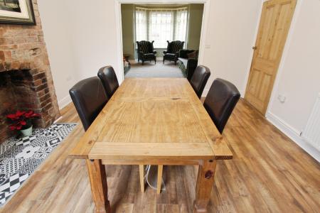 3 bedroom Semi-detached house for sale in Derby Road, Sandiacre, Sandiacre, NG10