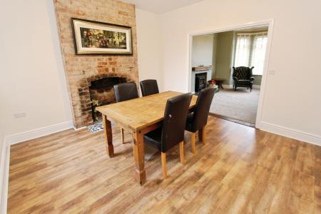 3 bedroom Semi-detached house for sale in Derby Road, Sandiacre, Sandiacre, NG10