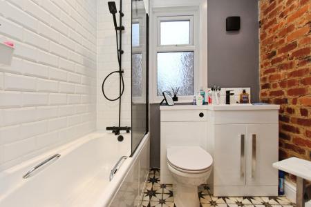 3 bedroom Semi-detached house for sale in Derby Road, Sandiacre, Sandiacre, NG10