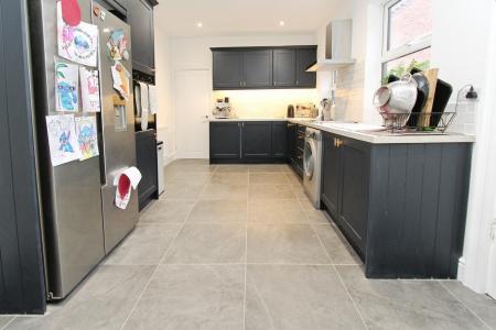 3 bedroom Semi-detached house for sale in Derby Road, Sandiacre, Sandiacre, NG10