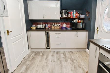 3 bedroom Semi-detached house for sale in Eliot Close, Long Eaton, Long Eaton, NG10