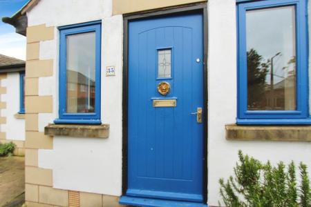 4 bedroom Bungalow to let in Mikado Road, Long Eaton, Long Eaton, NG10