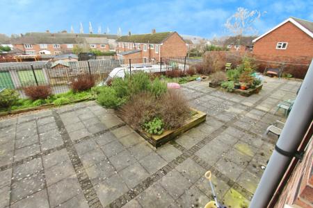 2 bedroom Flat for sale in Nottingham Road, Stapleford, Stapleford, NG9