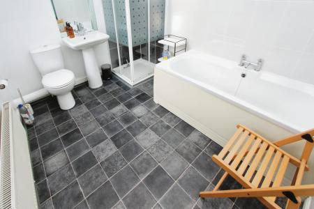 1 bedroom Semi-detached house to let in Bridge Street, Long Eaton, NG10