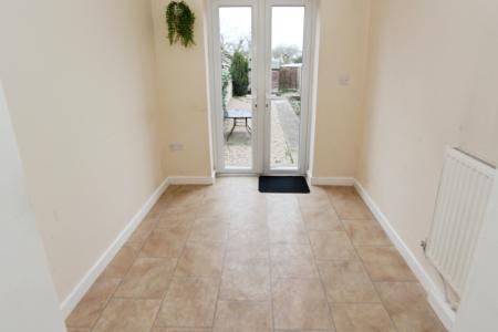 2 bedroom Semi-detached house to let in Pasture Road, Stapleford, Stapleford, NG9