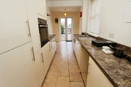 2 bedroom Semi-detached house to let in Pasture Road, Stapleford, Stapleford, NG9