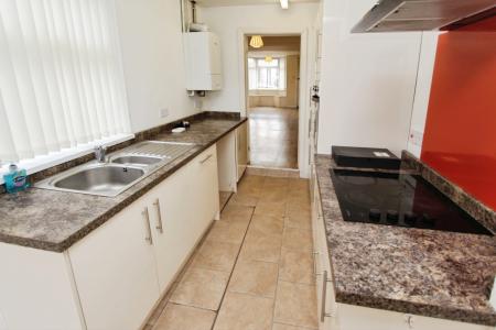 2 bedroom Semi-detached house to let in Pasture Road, Stapleford, Stapleford, NG9