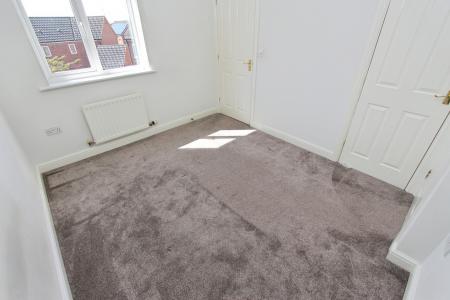 3 bedroom Town house for sale in Wilkinson Close, Chilwell, Chilwell, NG9