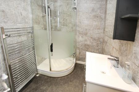 3 bedroom Semi-detached house to let in Travers Road, Sandiacre, NG10