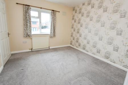 3 bedroom Semi-detached house to let in Travers Road, Sandiacre, NG10