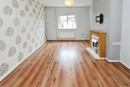 3 bedroom Semi-detached house to let in Travers Road, Sandiacre, NG10