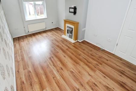 3 bedroom Semi-detached house to let in Travers Road, Sandiacre, NG10