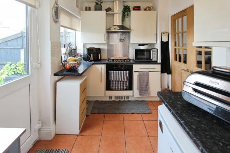 2 bedroom Semi-detached house for sale in Holmfield Road, Chilwell, Chilwell, NG9