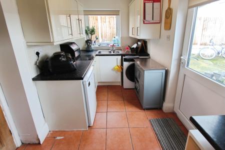 2 bedroom Semi-detached house for sale in Holmfield Road, Chilwell, Chilwell, NG9